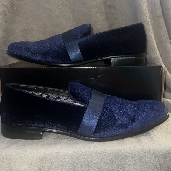 Mens size 11.5 Navy Blue Velvet loafers - Picture 1 of 5